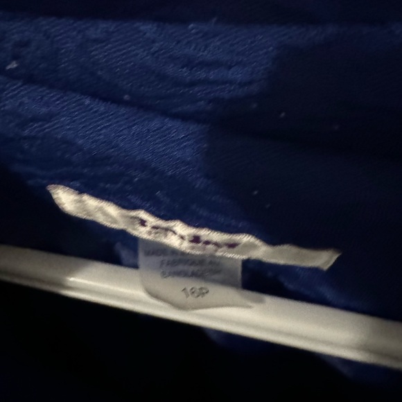 Women’s TanJay shoulder padded jacket - Picture 2 of 2